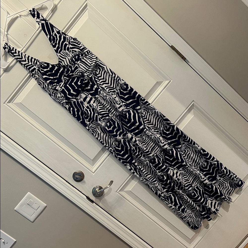 Navy Blue and White Geometric Print Maxi Dress